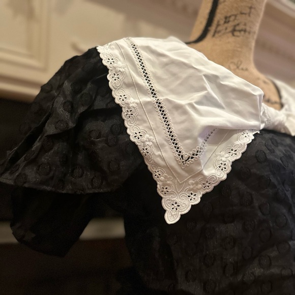 Sister Jane Black Top with White Lace Collar - Picture 7 of 12